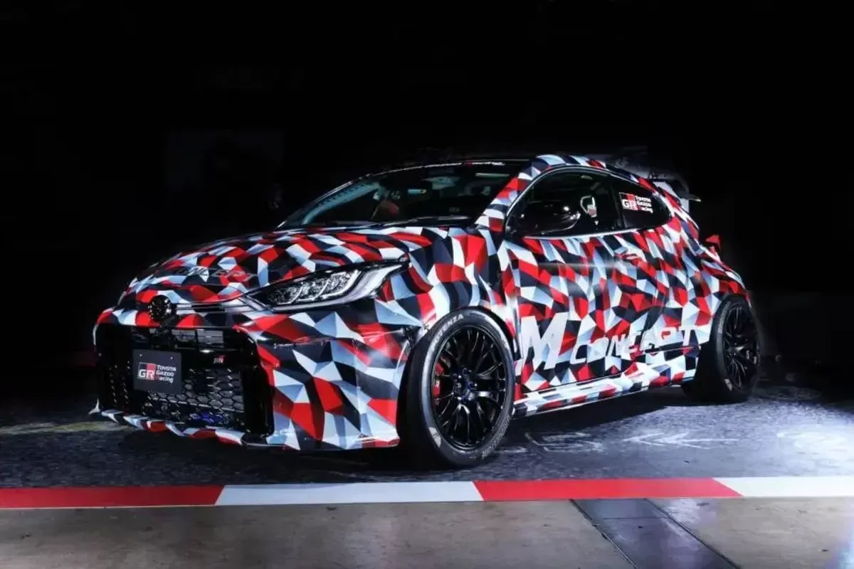 Toyota Kembali Mengebrak dengan Mobil Performa Bermesin Tengah di Tokyo Auto Salon 2025