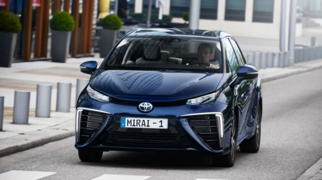 Toyota Hydrogen Fuel-Cell Generasi Ketiga: Lebih Canggih, Biaya Produksi Lebih Murah