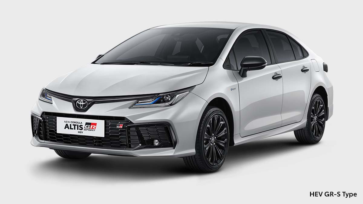 Corolla Altis HEV GR Sport, Medium Sedan Hybrid dengan Sentuhan GR Sport